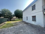IMG_1733 1749806104 gallery 180x135