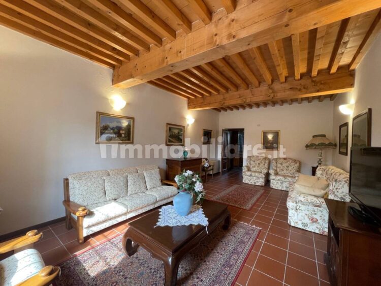 11 1754465062 gallery 750x563