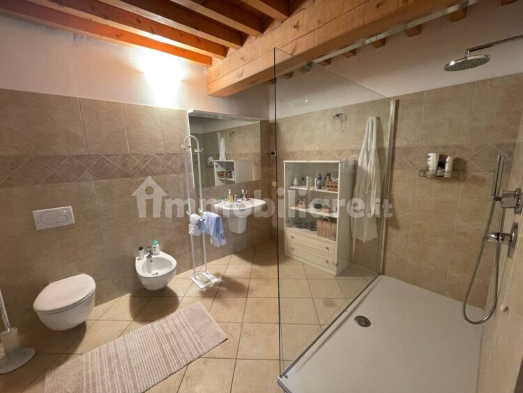 19 1754465172 gallery 750x563