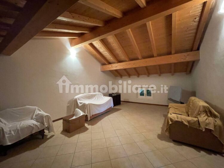 20 1754465172 gallery 750x563