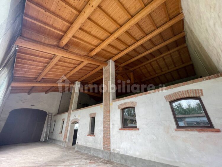 8 1754465062 gallery 750x563