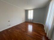 IMG_7828 1761578042 gallery 180x135
