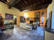 IMG_4657 1762423082 gallery 180x135