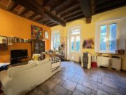 IMG_4658 1762423082 gallery 180x135