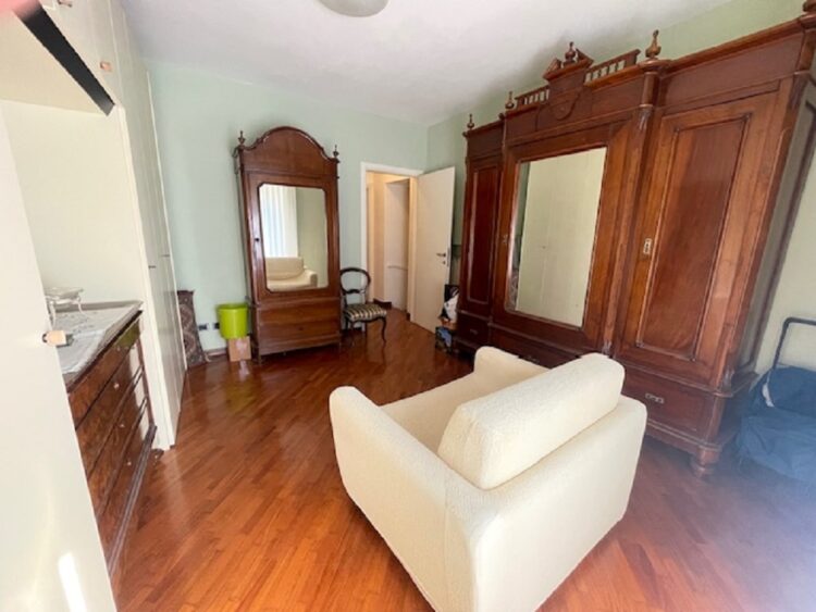 IMG_4697 1762357482 gallery 750x563