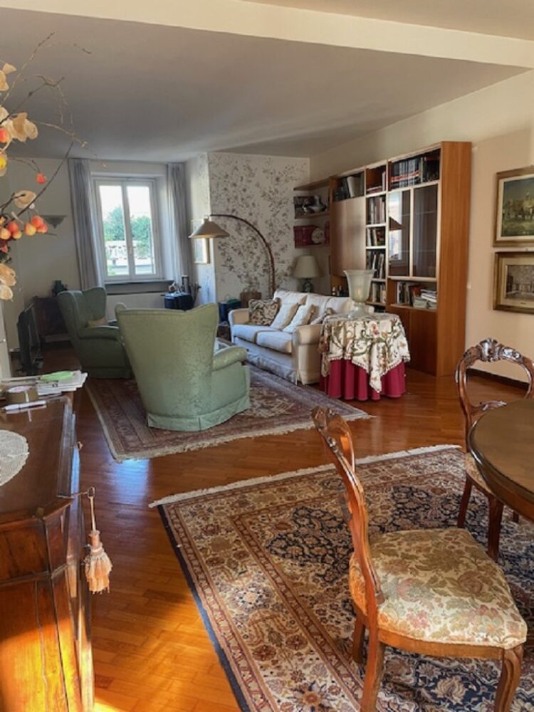 IMG_4710 1762357499 gallery 750x1000