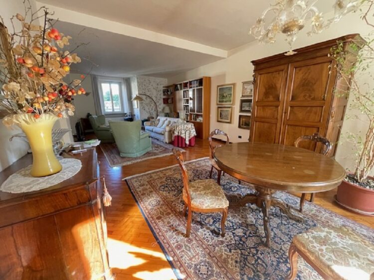 IMG_4712 1762357509 gallery 750x563