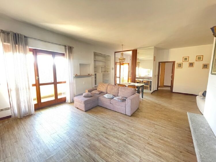 IMG_4721 1762504878 gallery 750x563