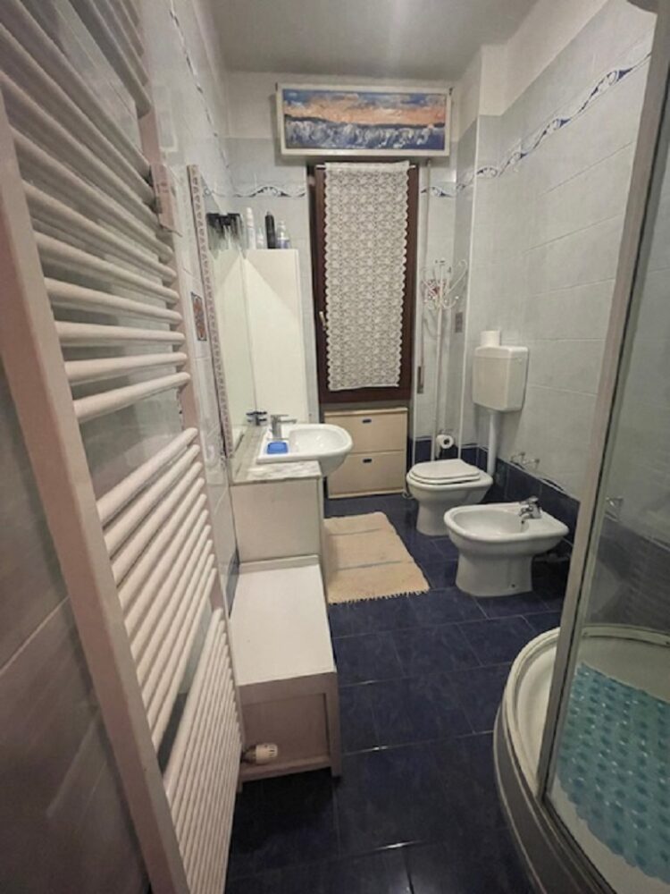 IMG_4826 1762937223 gallery 750x1000