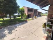 24bcf124 1a07 461c 9e76 ddd04d9ac847 1765903306 gallery 180x135