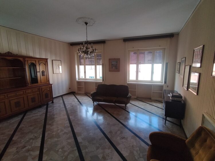 38dcd4e6 a21c 411e 8667 70bd9423cdff 1764922772 gallery 750x563