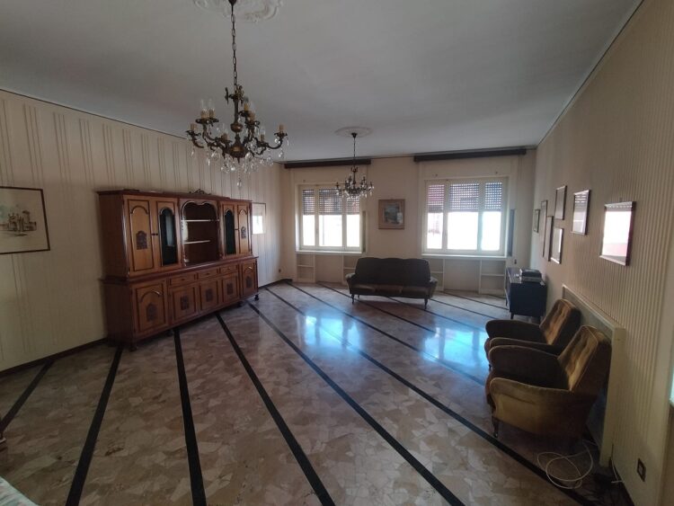 9848858b a305 4dfd a707 b13ffb0f5d09 1764922754 gallery 750x563