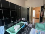 IMG_5424 1766158645 gallery 180x135