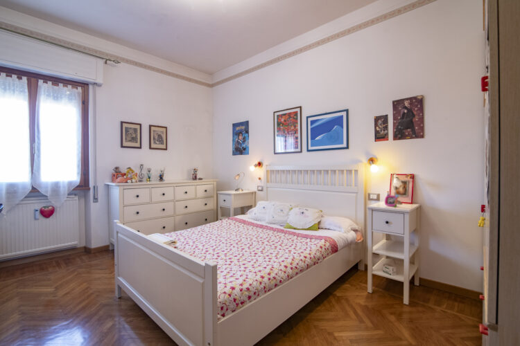 _SPO7764 1765275340 gallery 750x500