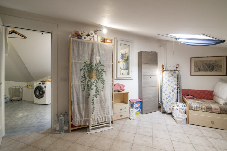 _SPO7892 1765275490 gallery 750x500