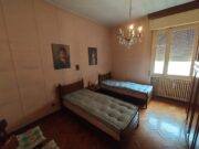 c05b4d45 69a4 4b98 80c8 fef6a173930a 1764922942 gallery 180x135