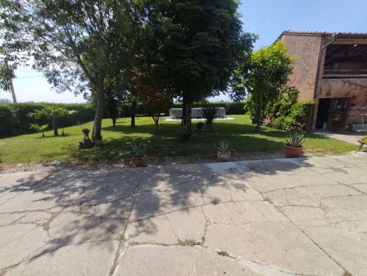 d12d5e48 9d13 416a 956c e419f3838c1c 1765903399 gallery 750x563