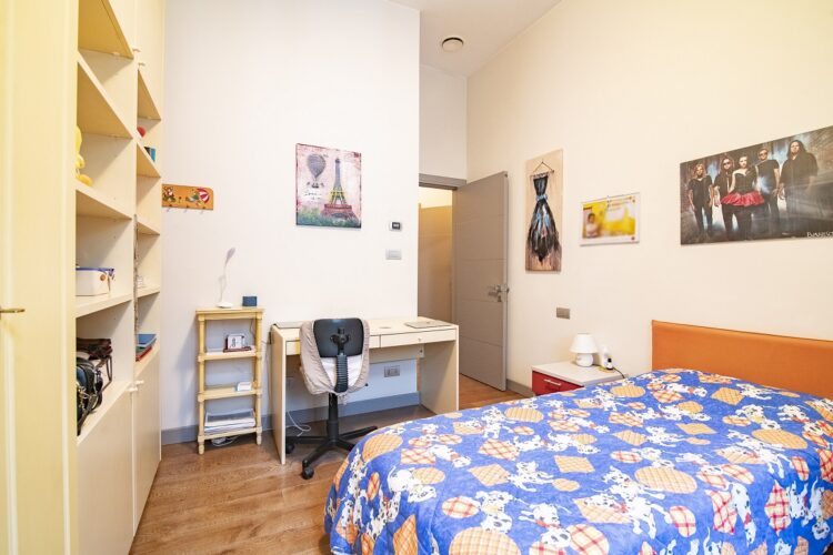 _ARI0942 1767775710 gallery 750x500