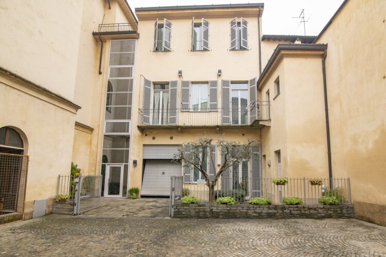 _ARI1298 1767775789 gallery 750x500