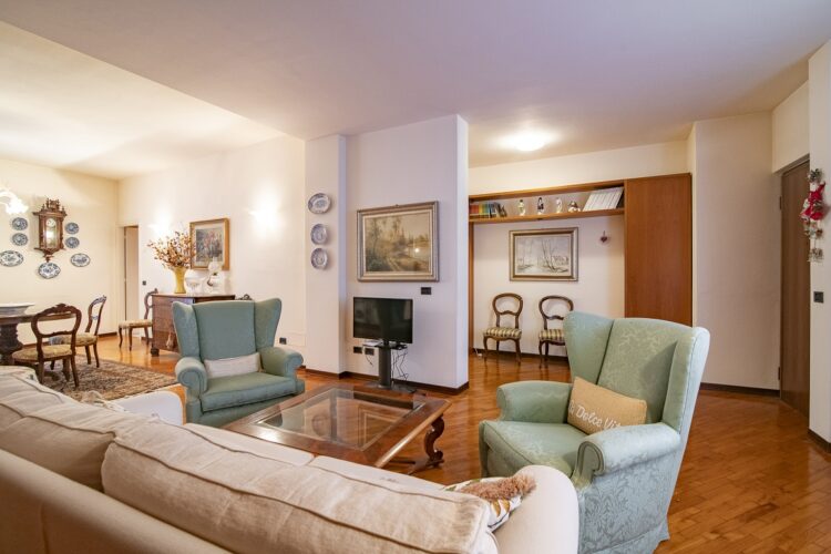 _SPO0212 1768411429 gallery 750x500