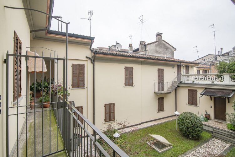 _SPO0428 1768411507 gallery 750x500