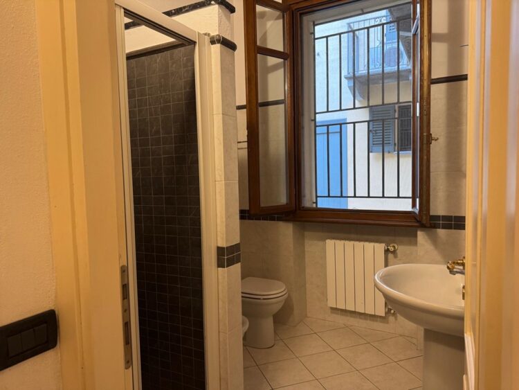 1b27cf4e 3b08 4174 ba41 a7ed5a949d37 1770824722 gallery 750x563