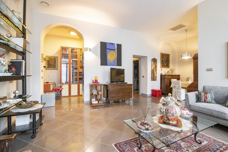 _ARI1047 1770110415 gallery 750x500