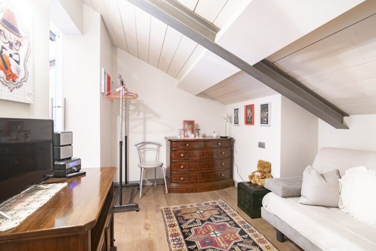 _ARI1157 1770110510 gallery 750x500