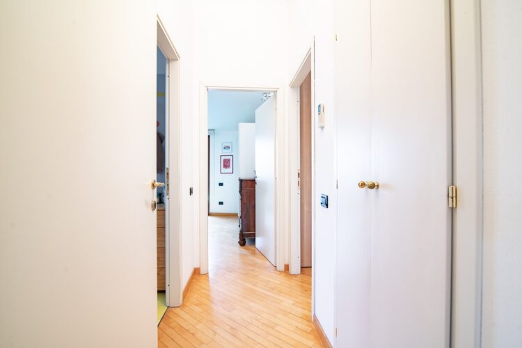 _ARI7570 1770399807 gallery 750x500