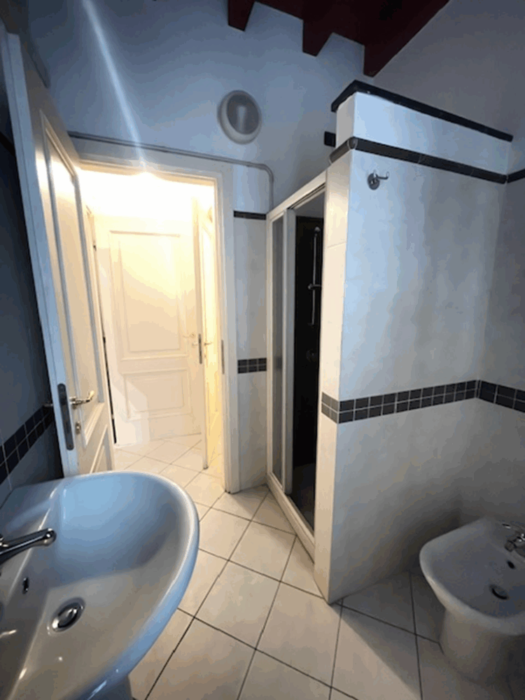 3 1772527959 gallery 750x1000