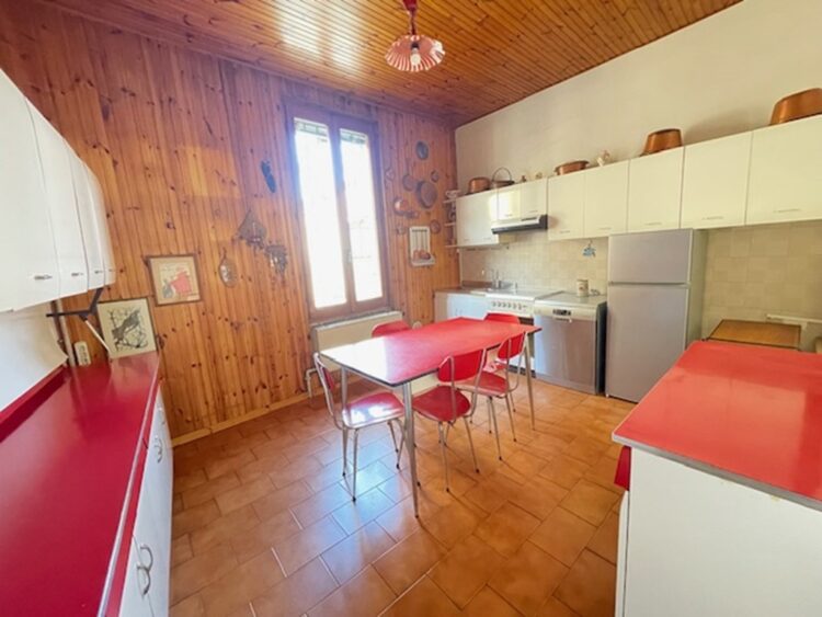 IMG_6903 1773415918 gallery 750x563