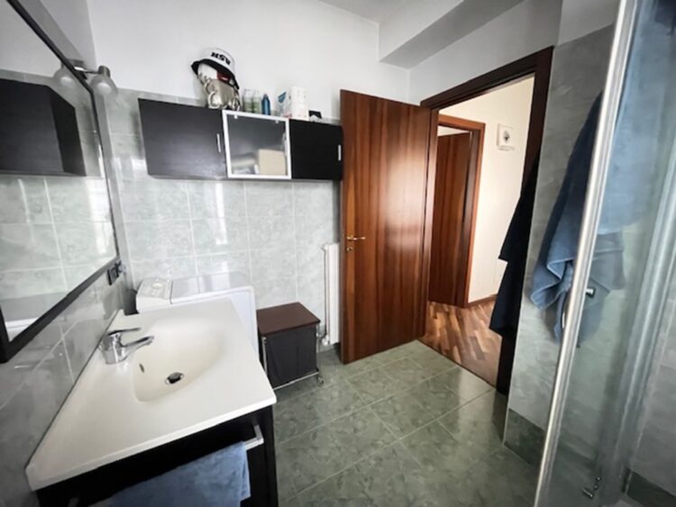 IMG_7385 1775122123 gallery 750x563