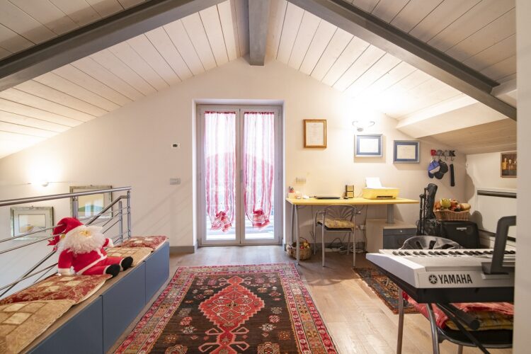 _ARI1178 1777284584 gallery 750x500