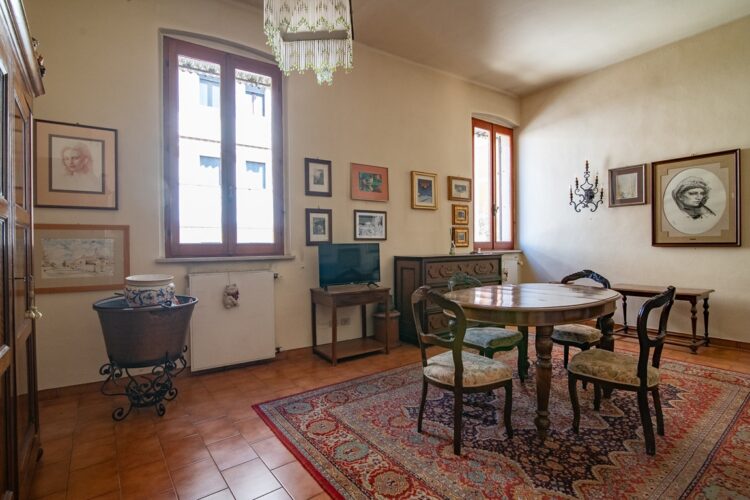 _ARI8118 1775813750 gallery 750x500