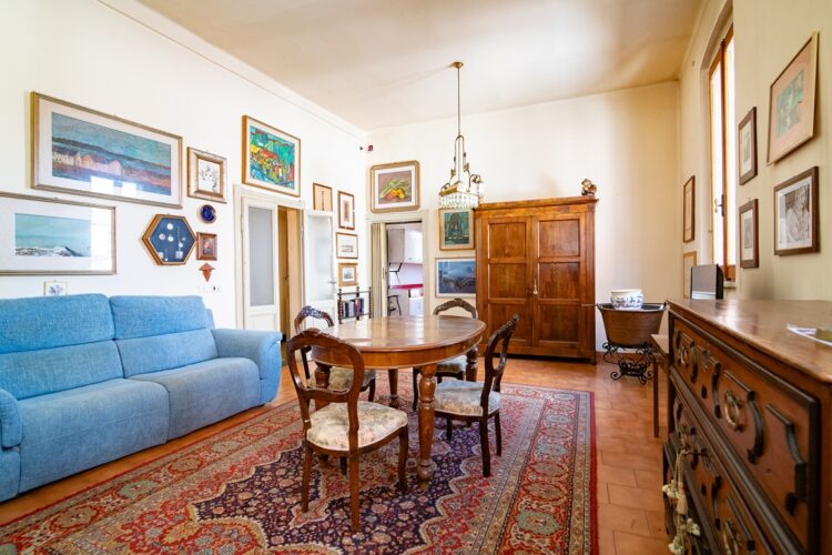 _ARI8133 1775813750 gallery 750x500