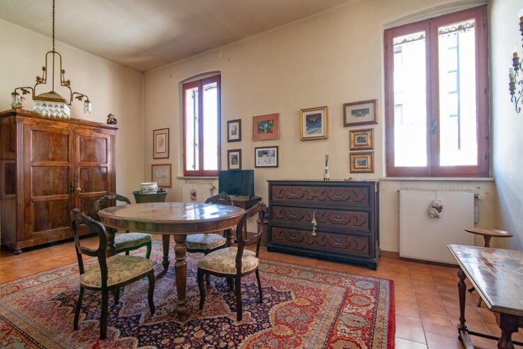 _ARI8151 1775813770 gallery 750x500