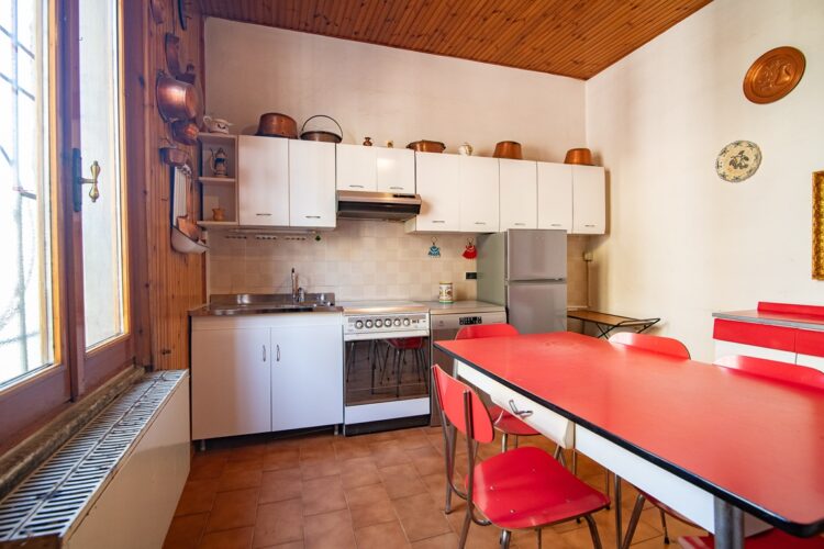 _ARI8160 1775813770 gallery 750x500