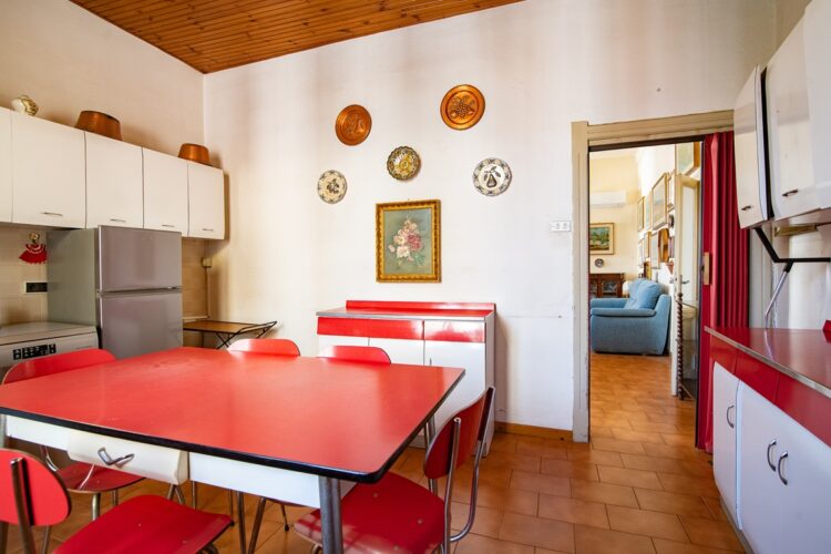 _ARI8163 1775813770 gallery 750x500