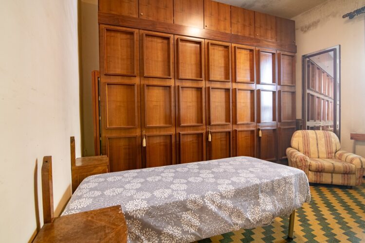 _ARI8220 1775813786 gallery 750x500