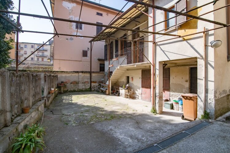 _ARI8304 1775813822 gallery 750x500