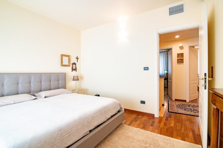 _ARI8408 1775726676 gallery 750x500