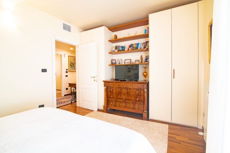 _ARI8428 1775726676 gallery 750x500