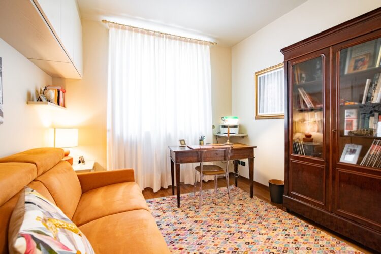 _ARI8437 1775726676 gallery 750x500