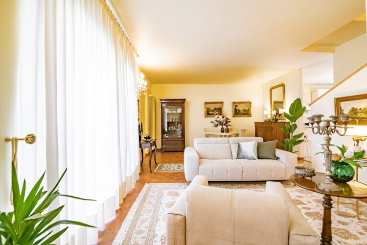 _ARI8558 1775726601 gallery 750x500