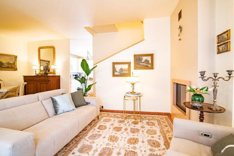 _ARI8566 1775726601 gallery 750x500