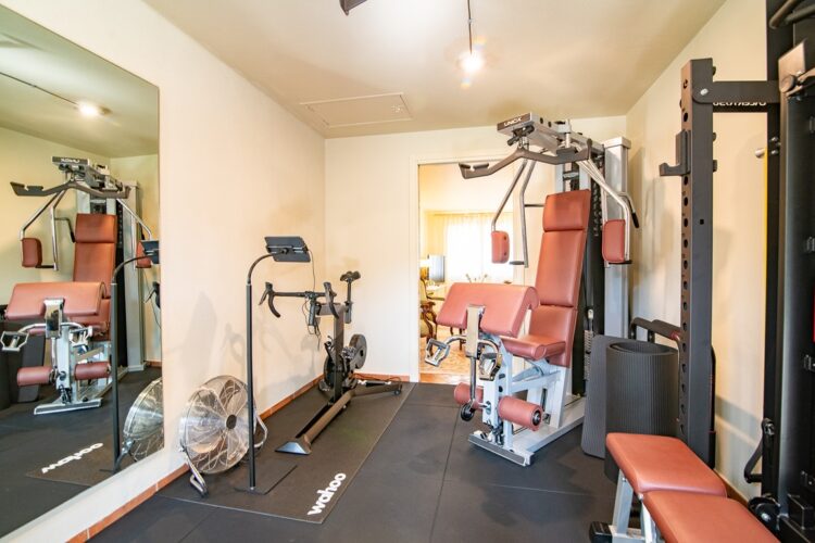 _ARI8590 1775726649 gallery 750x500