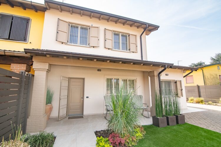 _ARI8662 1775726530 gallery 750x500