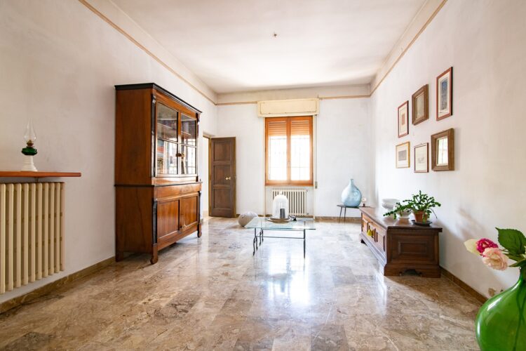 _ARI9063 1777017301 gallery 750x500