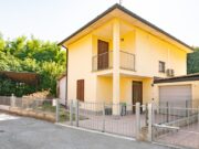 pano 1785250841 gallery 180x135