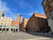 7 1786029988 gallery 180x135